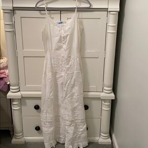 Maxi white dress